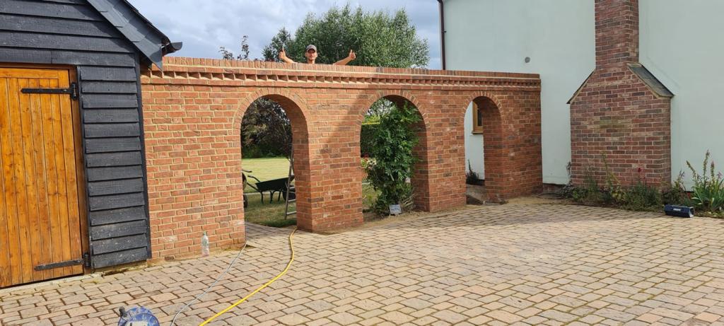 Arch Wall Image 1