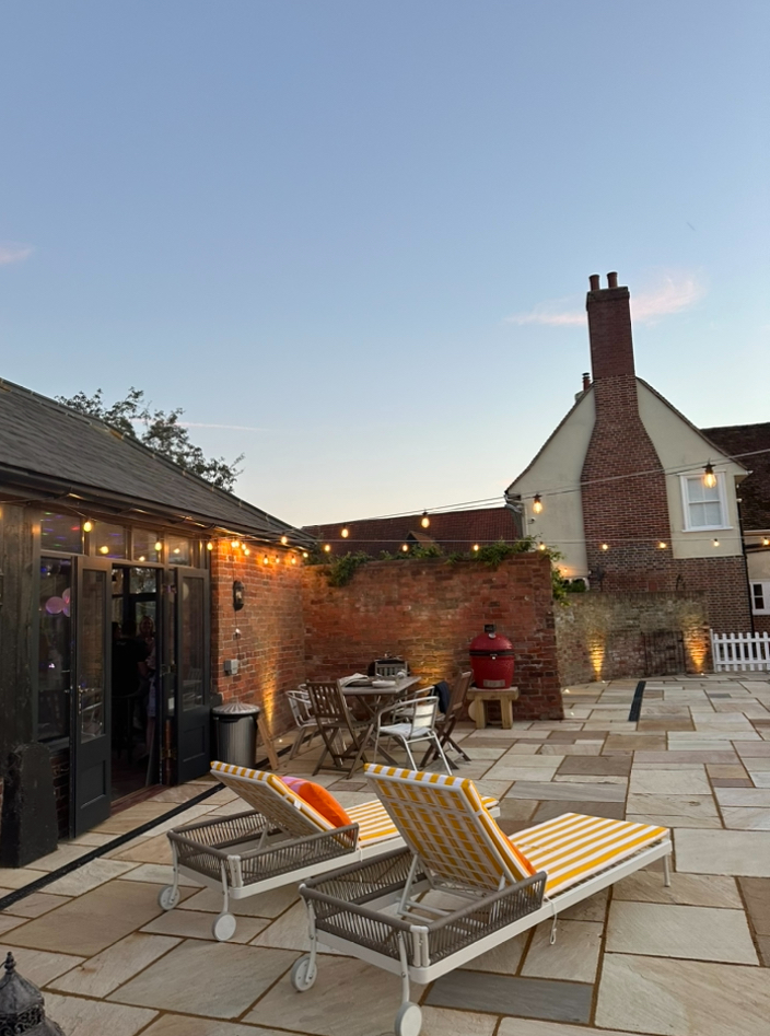 Swimming Pool Image 11