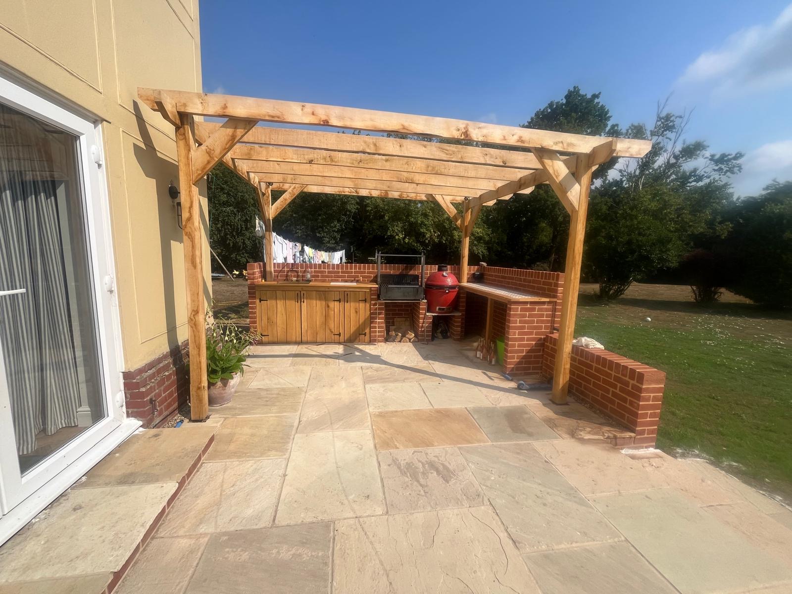 Outdoor Kitchen Image 15